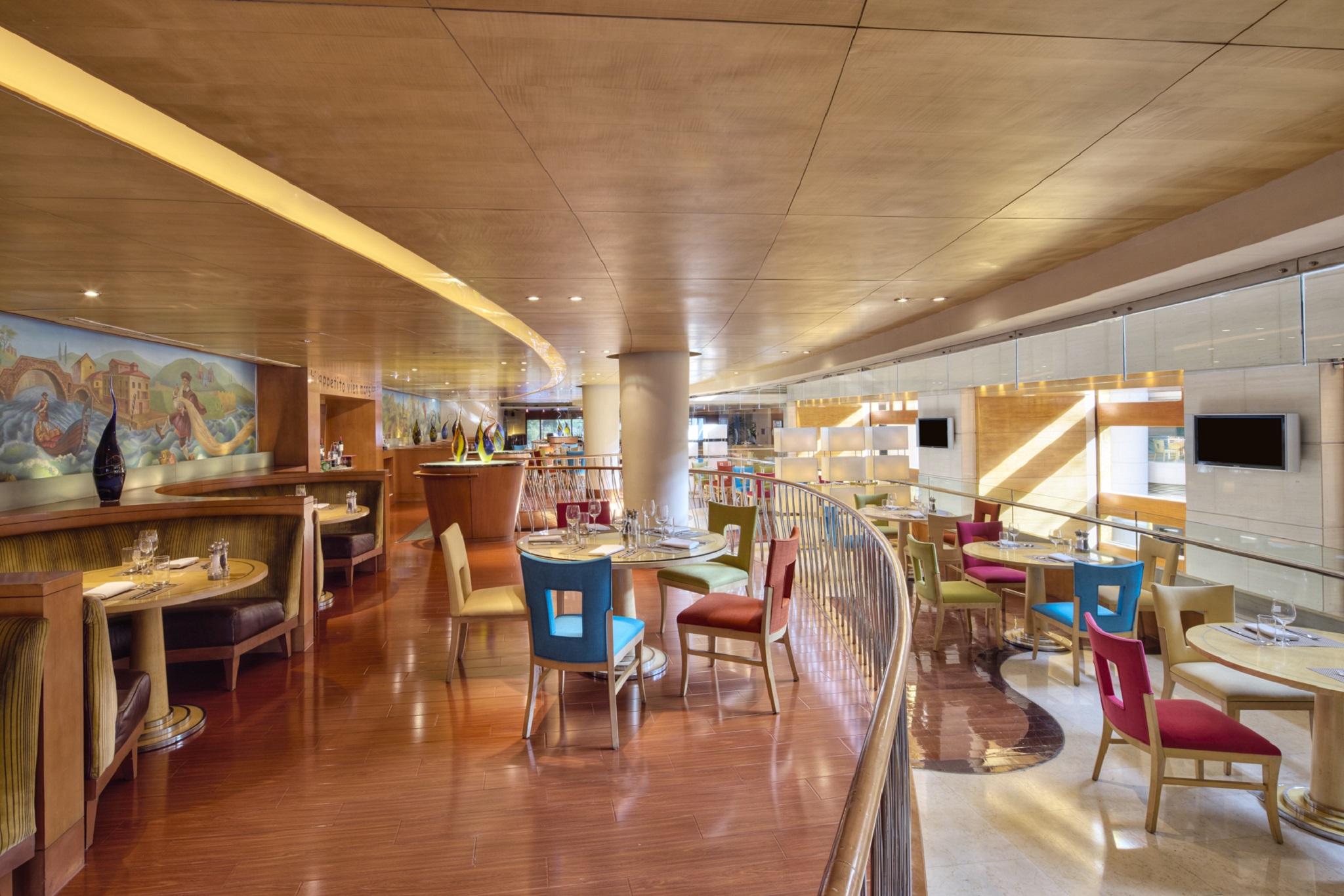 The Westin Bund Center, Hotel 5*